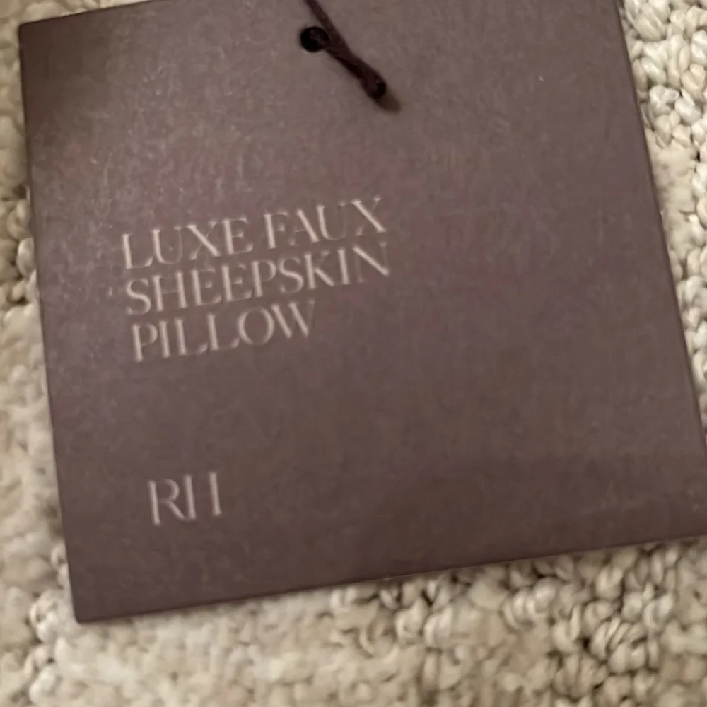 NWT, Restoration Hardware faux sheepskin, pillow cover. Pillow insert included